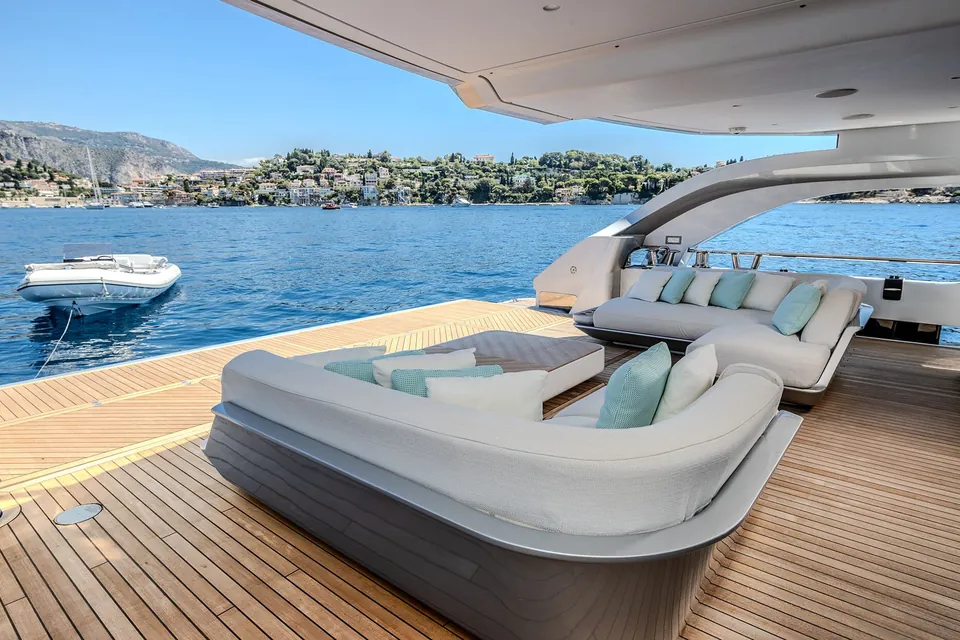 Blue Eyes, 2024 Azimut Grande Trideck, photo 18