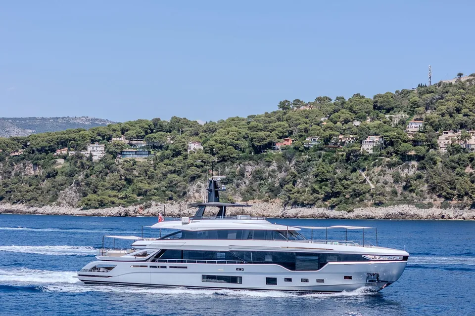 Blue Eyes, 2024 Azimut Grande Trideck, photo 19