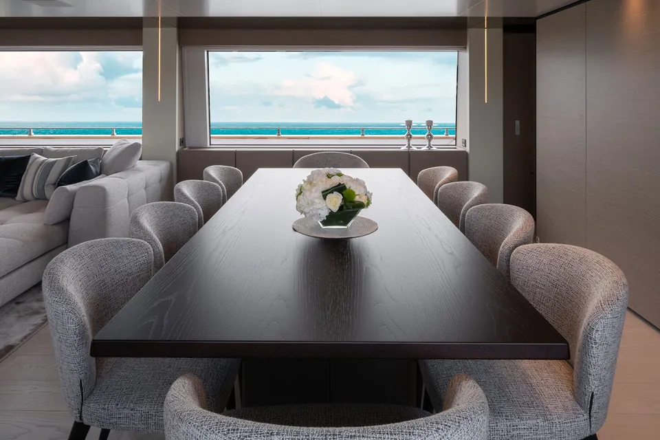 Adelia, 2021 Custom Line Navetta 33, photo 5