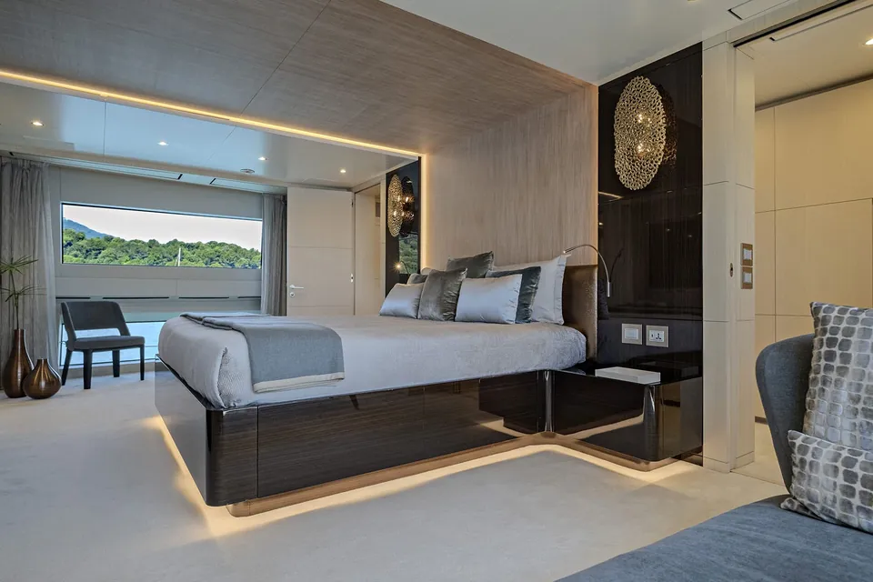 Nechida, 2019 Benetti Classic Supreme 132', photo 9