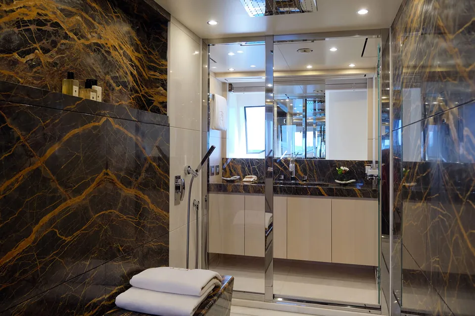 Nechida, 2019 Benetti Classic Supreme 132', photo 11