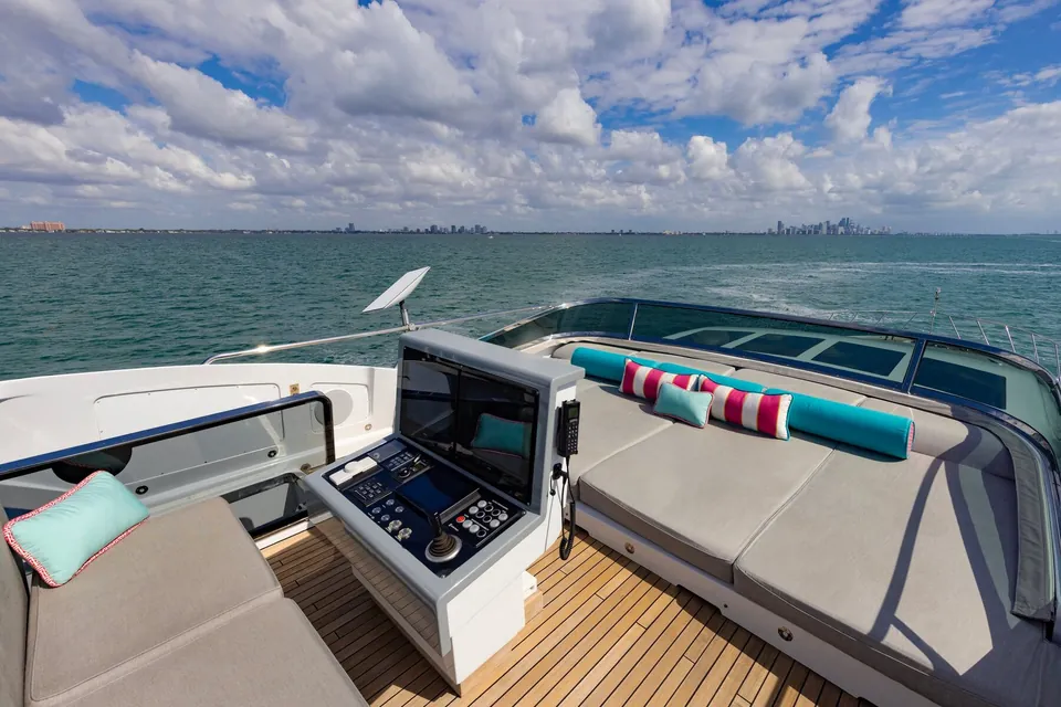Sayonara, 2015 Mangusta 94, photo 9