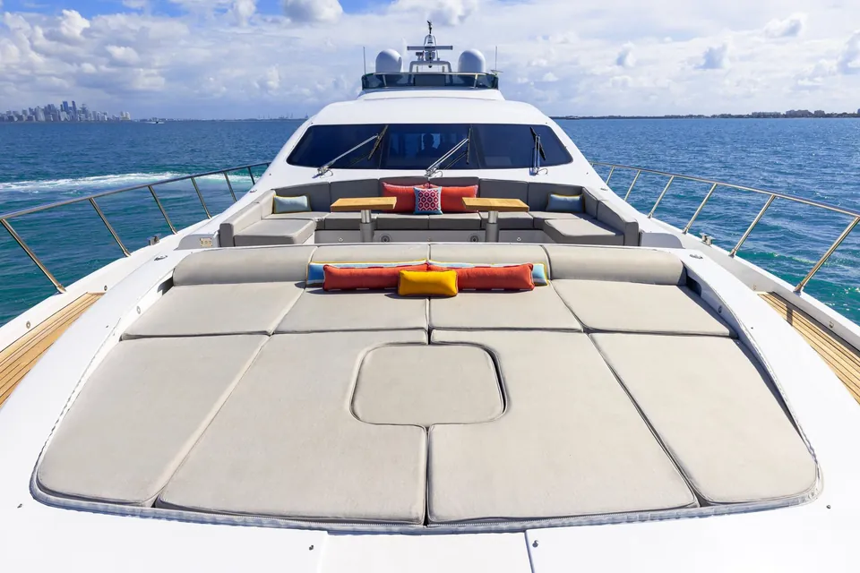 Sayonara, 2015 Mangusta 94, photo 10