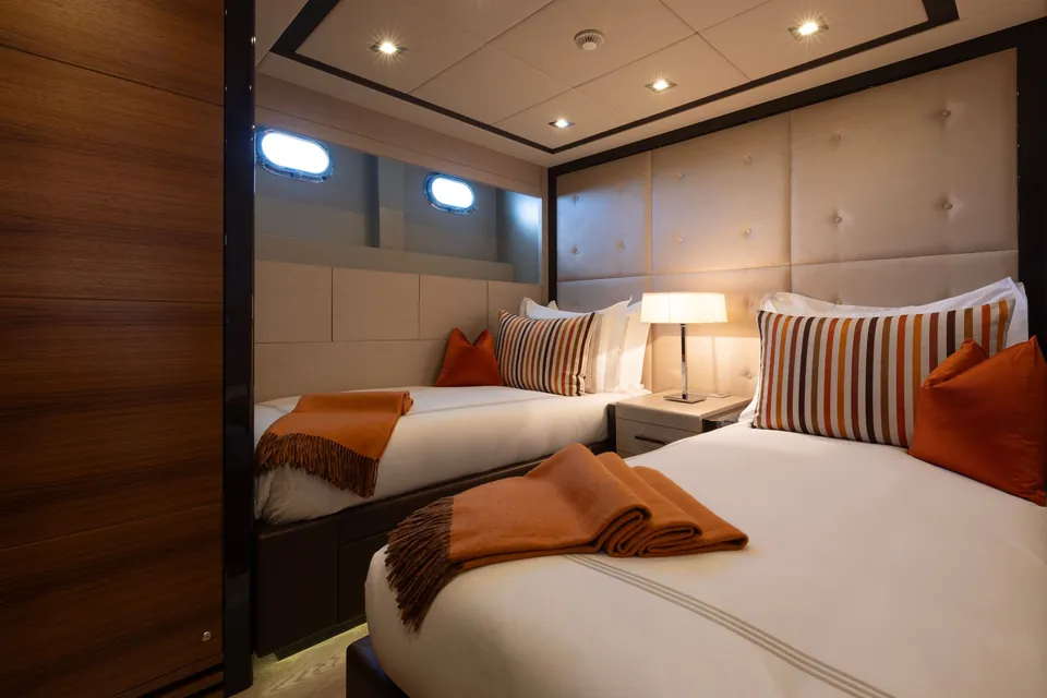 Sayonara, 2015 Mangusta 94, photo 17