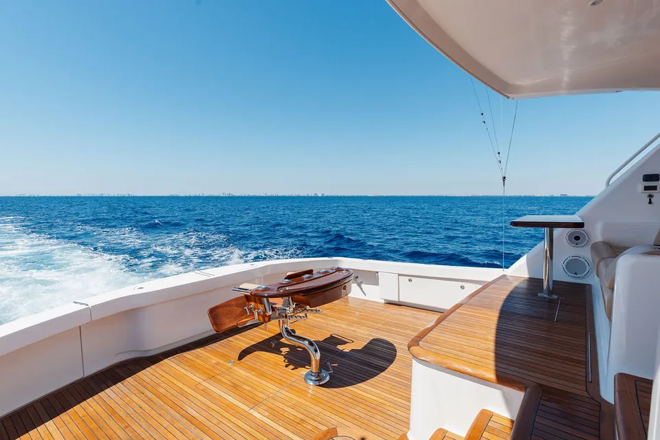 Victory, 2016 Viking Yachts 82EB, photo 4
