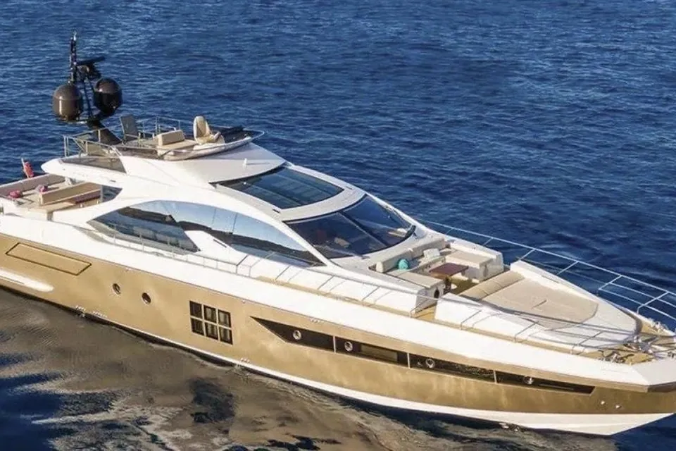 Titta, 2016 Azimut 77S, photo 8