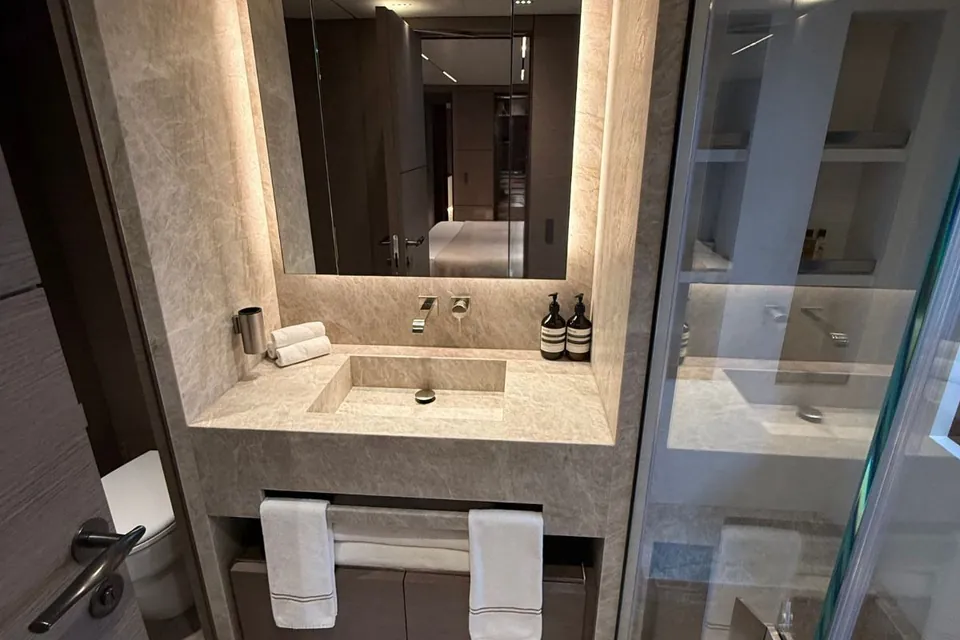 Albus, 2025 Custom Line Navetta 42, photo 9