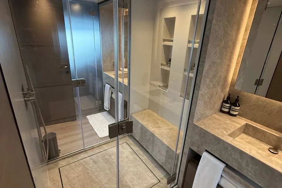 Albus, 2025 Custom Line Navetta 42, photo 12