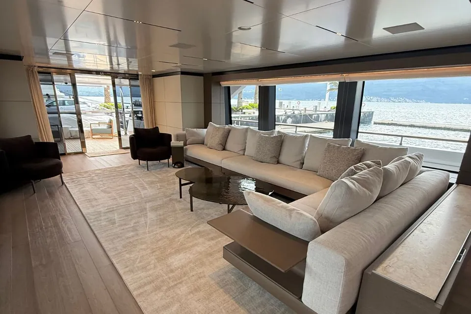 Albus, 2025 Custom Line Navetta 42, photo 22