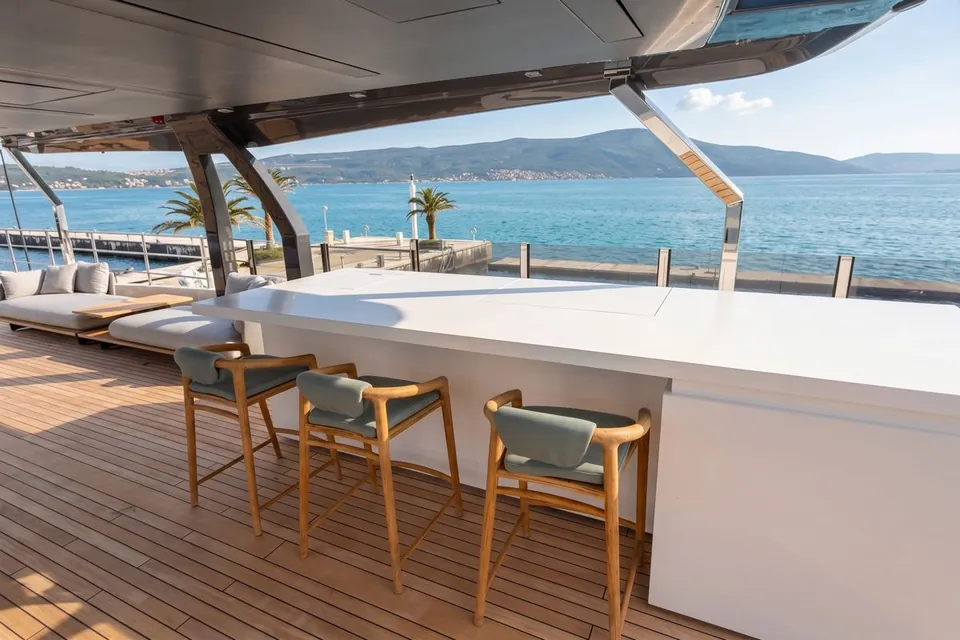 Albus, 2025 Custom Line Navetta 42, photo 23