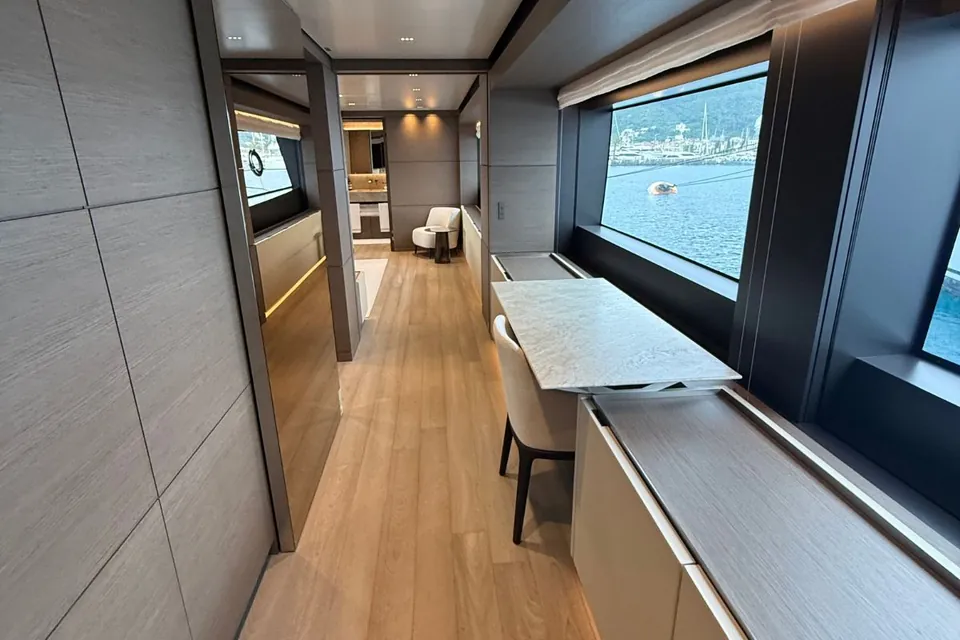 Albus, 2025 Custom Line Navetta 42, photo 24