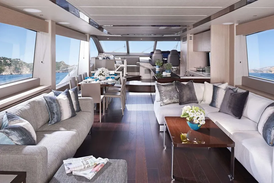 2024 Sunseeker 76 Yacht, photo 2