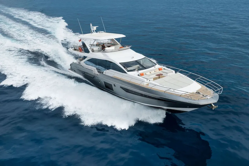 Bella Katrin, 2023 Azimut Fly 72, photo 16
