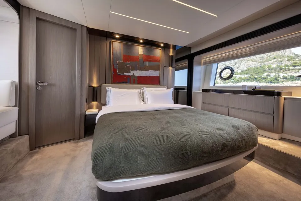 Bella Katrin, 2023 Azimut Fly 72, photo 21