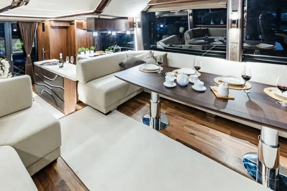 2027 Galeon 680 Fly, photo 5