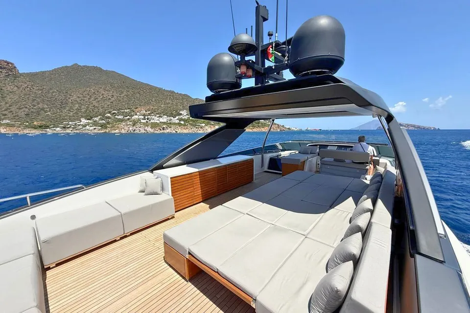 2018 Sanlorenzo SL86, photo 2