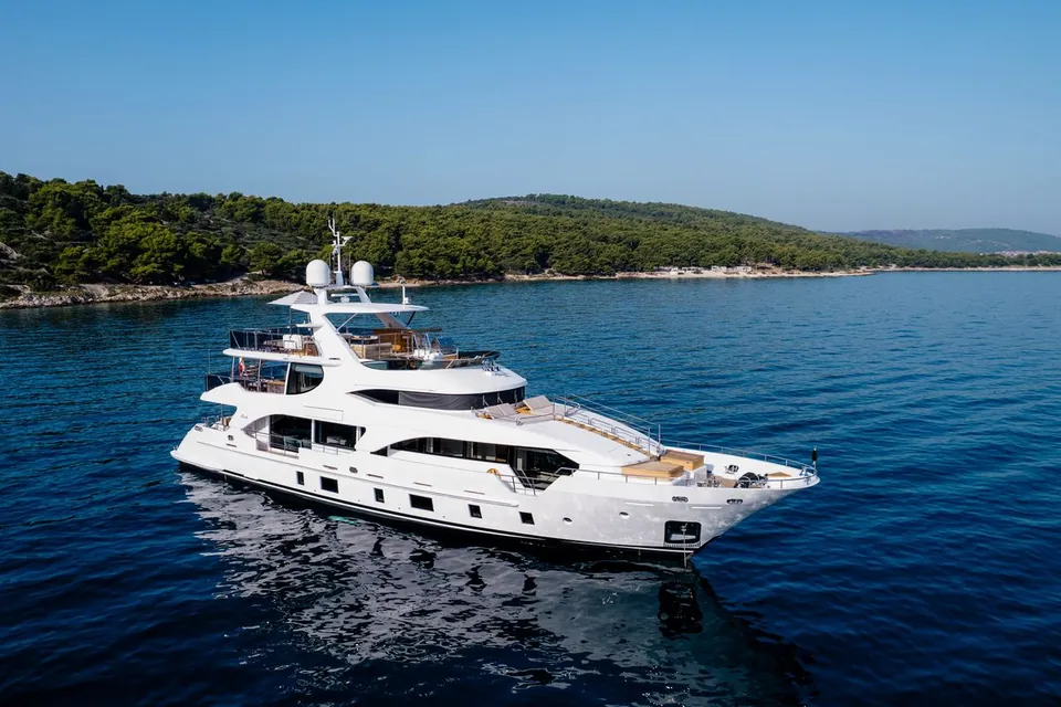 Afina, 2017 Benetti Tradition Supreme 108, photo 6