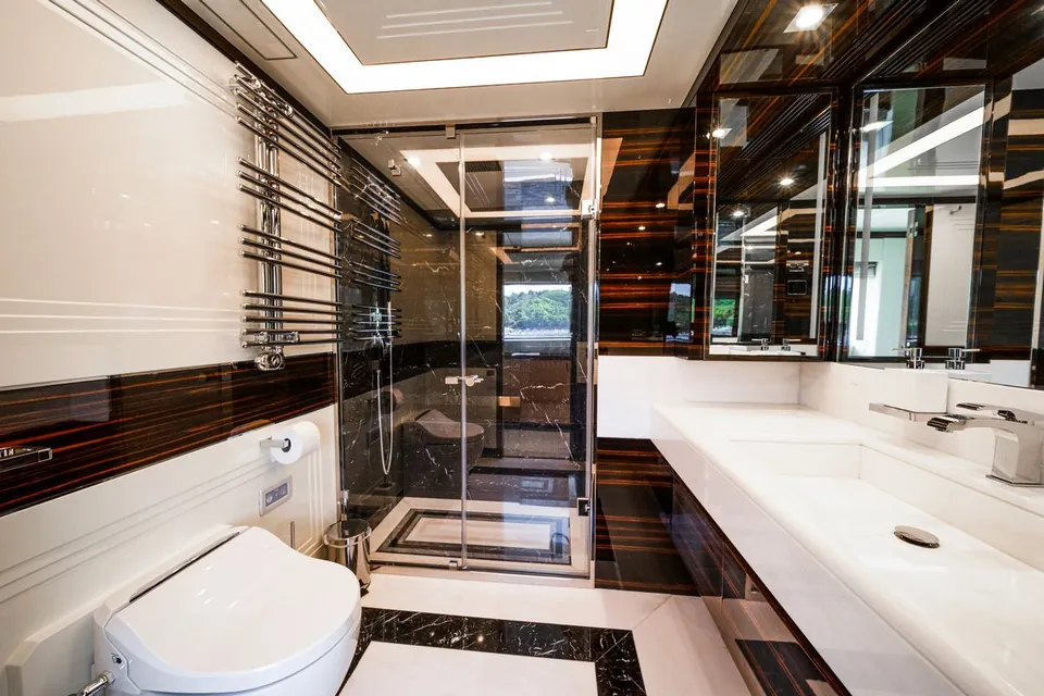 Afina, 2017 Benetti Tradition Supreme 108, photo 20
