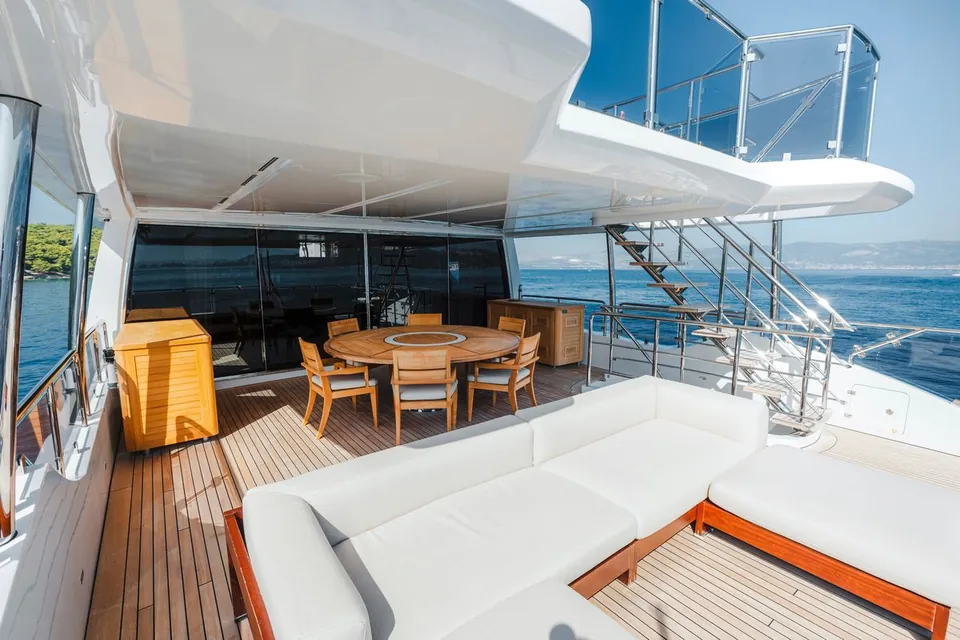 Afina, 2017 Benetti Tradition Supreme 108, photo 26