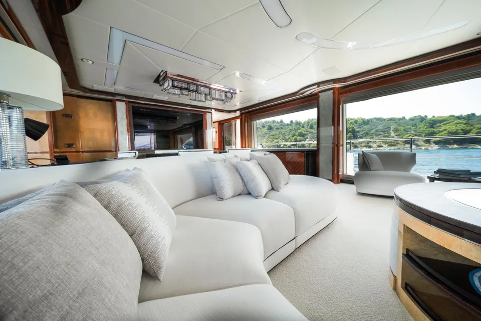 Afina, 2017 Benetti Tradition Supreme 108, photo 27