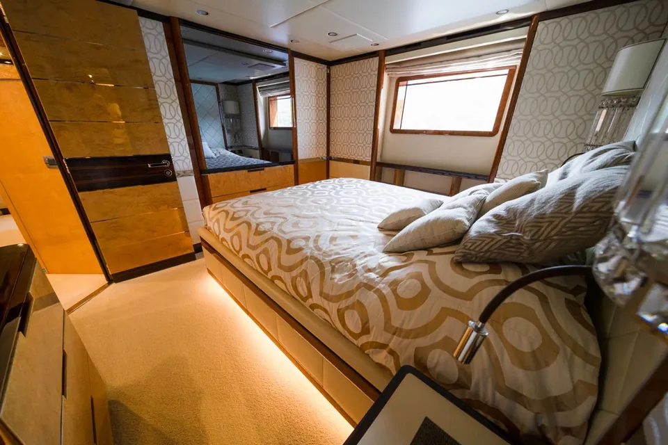 Afina, 2017 Benetti Tradition Supreme 108, photo 33