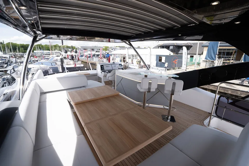 Naama, 2024 Sunseeker 76 Yacht, photo 4