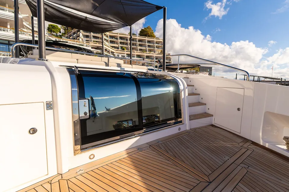 Family Spirit, 2023 Sunseeker 100 Yacht, photo 22
