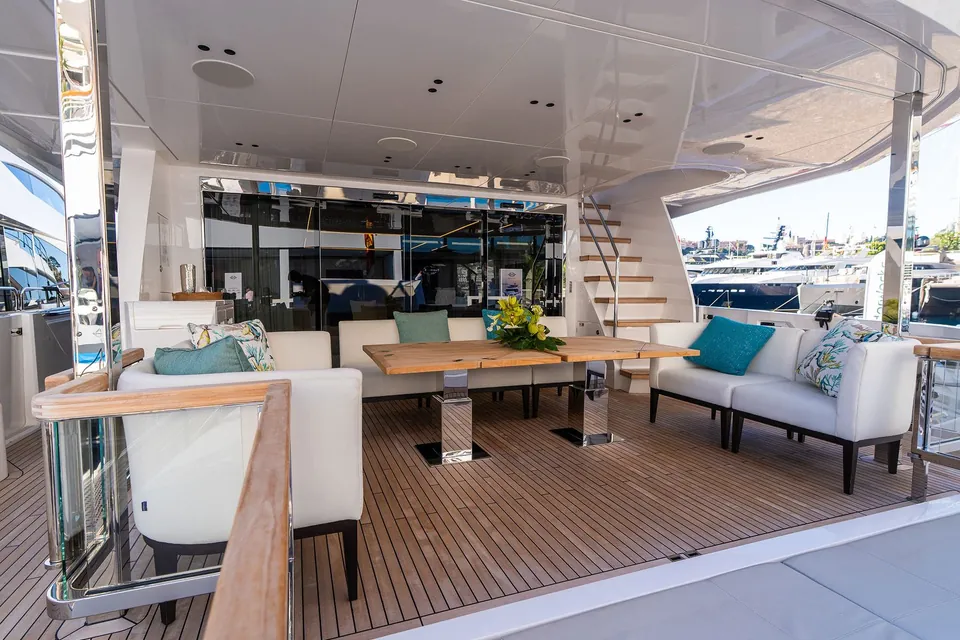 Family Spirit, 2023 Sunseeker 100 Yacht, photo 26