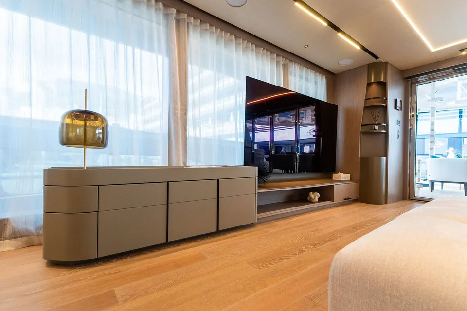 Family Spirit, 2023 Sunseeker 100 Yacht, photo 30