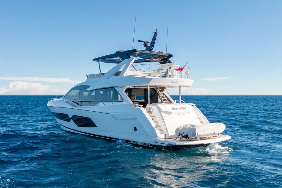 Bella Gee, 2023 Sunseeker 76 Yacht, photo 4