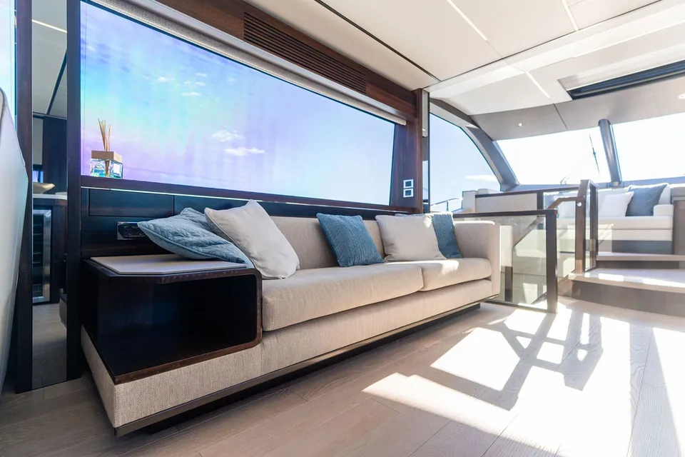 Bella Gee, 2023 Sunseeker 76 Yacht, photo 28