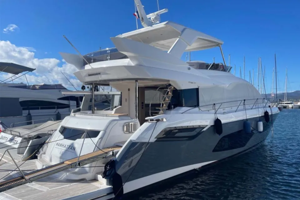 Macesan, 2023 Sunseeker Manhattan 68 (Mk1), photo 1
