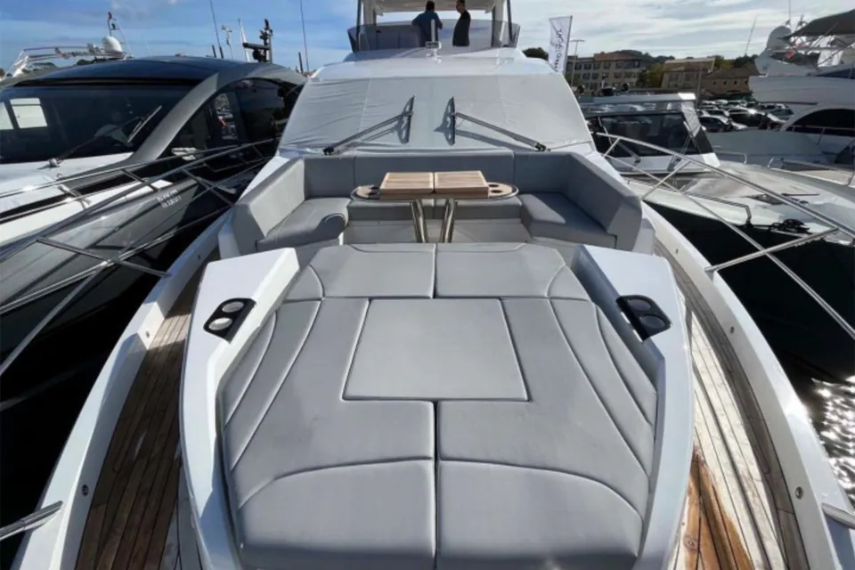 Macesan, 2023 Sunseeker Manhattan 68 (Mk1), photo 10
