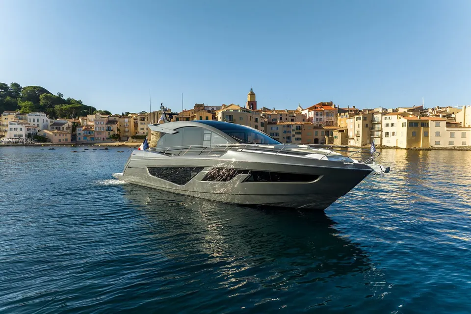 Aqua, 2023 Sunseeker Predator 65, photo 2