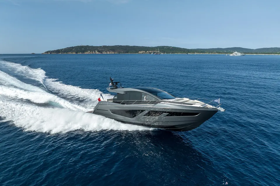 Aqua, 2023 Sunseeker Predator 65, photo 6