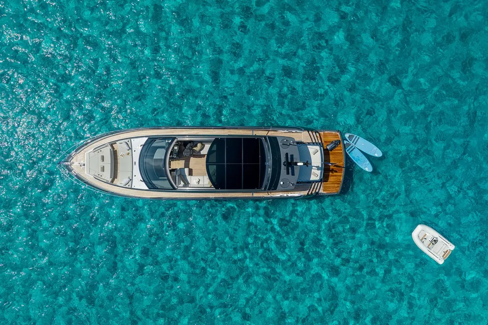 Aqua, 2023 Sunseeker Predator 65, photo 8