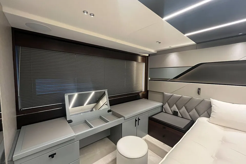 Liam, 2022 Sunseeker Predator 74 XPS, photo 23