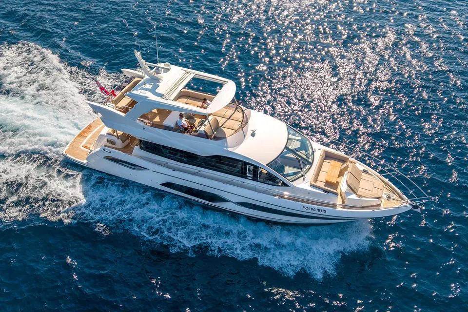 Odyssey, 2022 Sunseeker Manhattan 68 (Mk1), photo 2