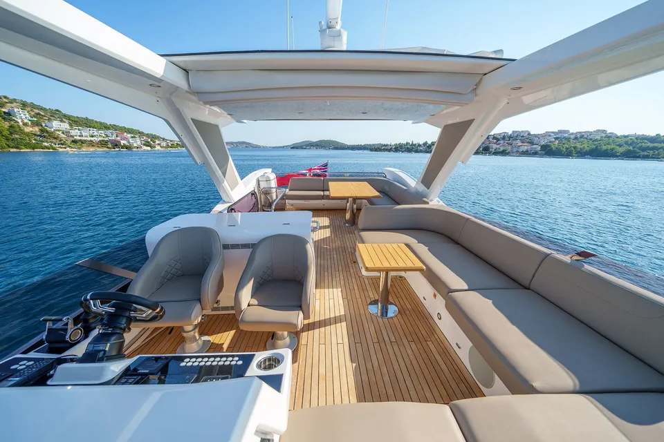 Odyssey, 2022 Sunseeker Manhattan 68 (Mk1), photo 15
