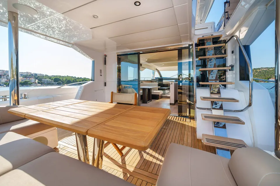 Odyssey, 2022 Sunseeker Manhattan 68 (Mk1), photo 24