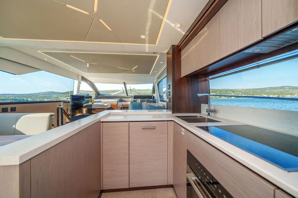 Odyssey, 2022 Sunseeker Manhattan 68 (Mk1), photo 28