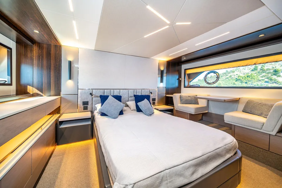 Odyssey, 2022 Sunseeker Manhattan 68 (Mk1), photo 35