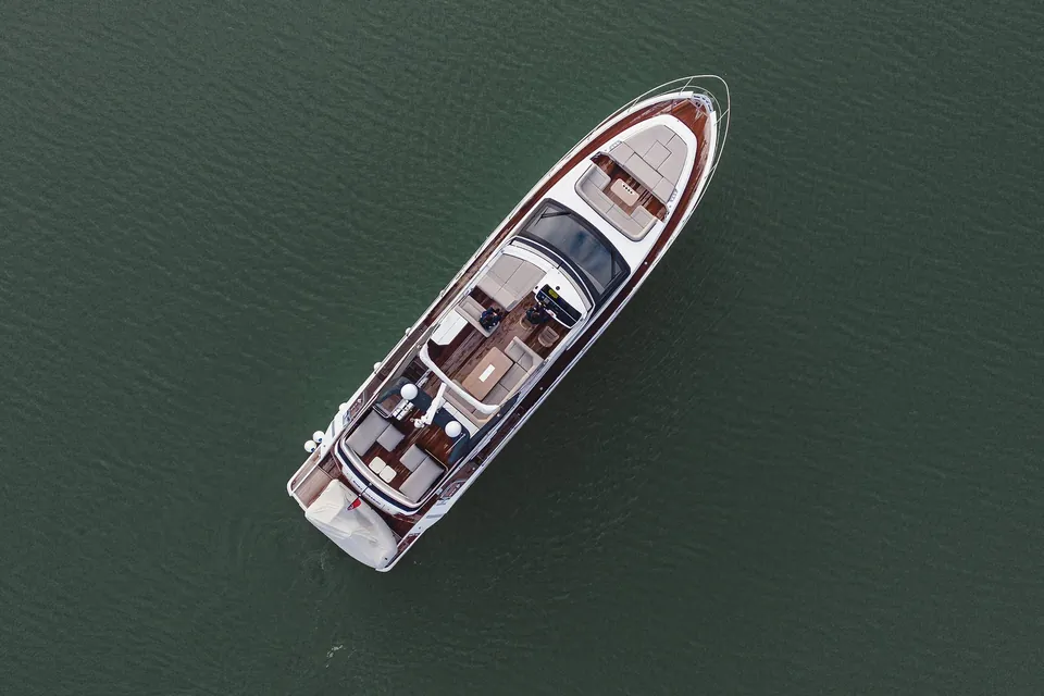 That's Life II, 2020 Fairline Squadron 68 (Mk2), photo 6