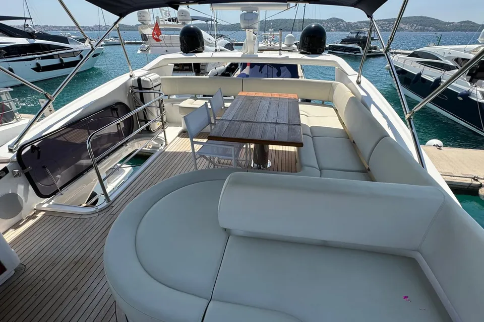 Serilla, 2019 Sunseeker Manhattan 66, photo 4