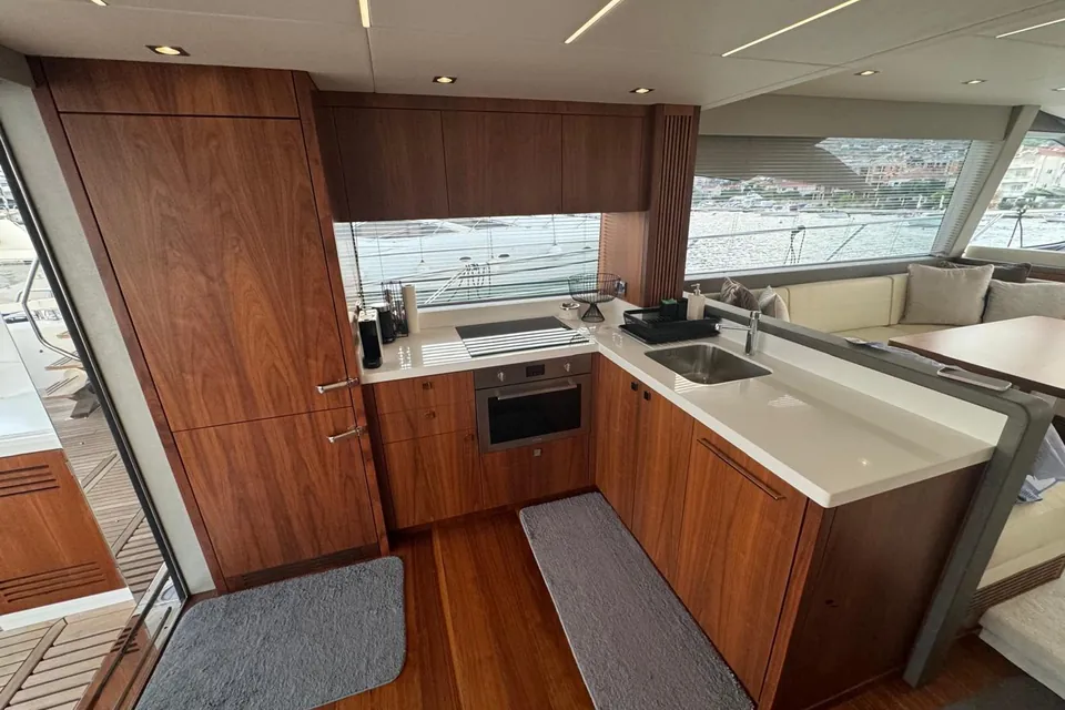 Serilla, 2019 Sunseeker Manhattan 66, photo 9