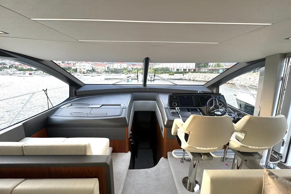 Serilla, 2019 Sunseeker Manhattan 66, photo 11