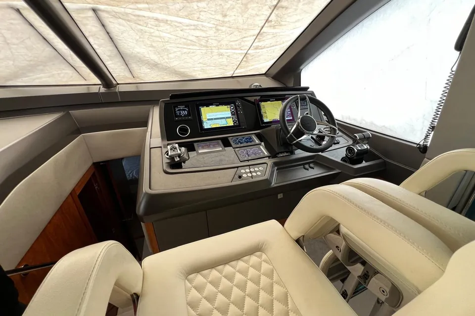 Serilla, 2019 Sunseeker Manhattan 66, photo 14