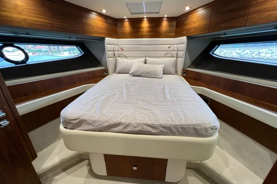 Serilla, 2019 Sunseeker Manhattan 66, photo 18