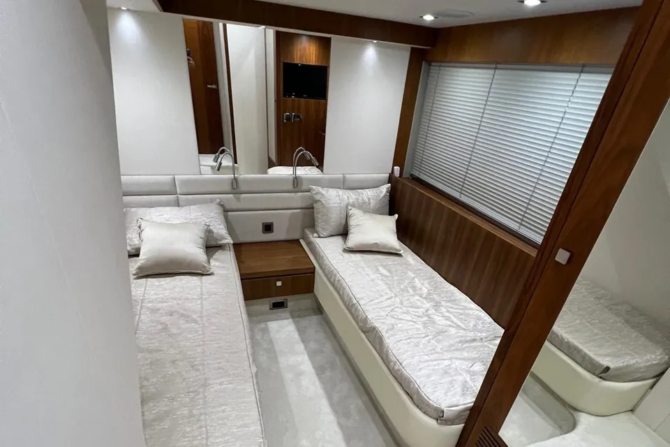 Serilla, 2019 Sunseeker Manhattan 66, photo 22