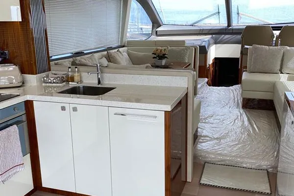 Only for Show, 2018 Sunseeker Manhattan 66, photo 2